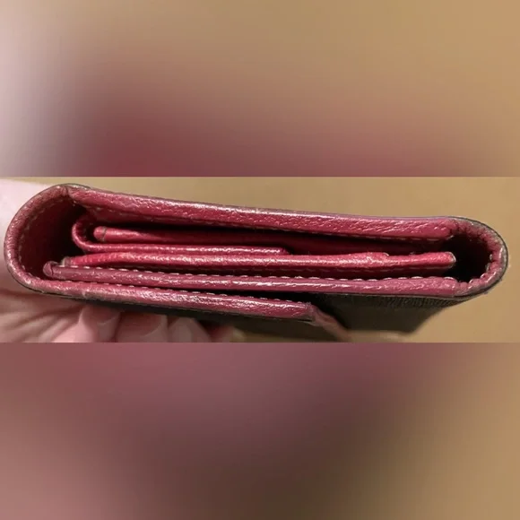 Gucci Coated Canvas Continental Wallet - Picture 16 of 16